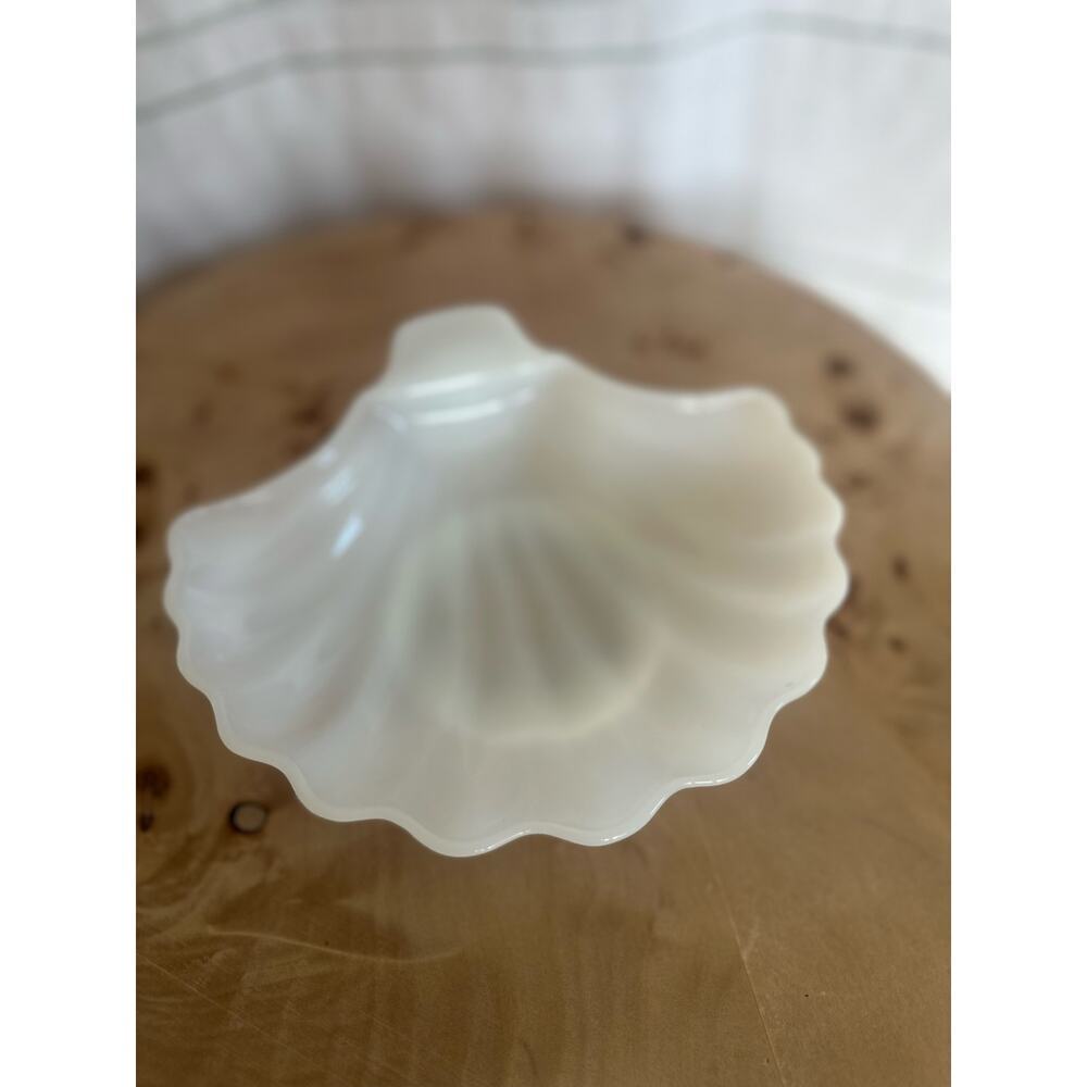 Vintage Milk‎ Glass Shell Dish | 8” Scallop Candy Bowl